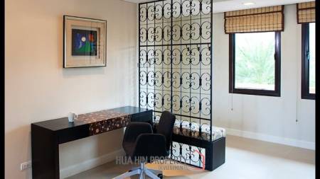 3 Bed 3 Bath Luxury Condo For Sale at Marrakesh with Pool View