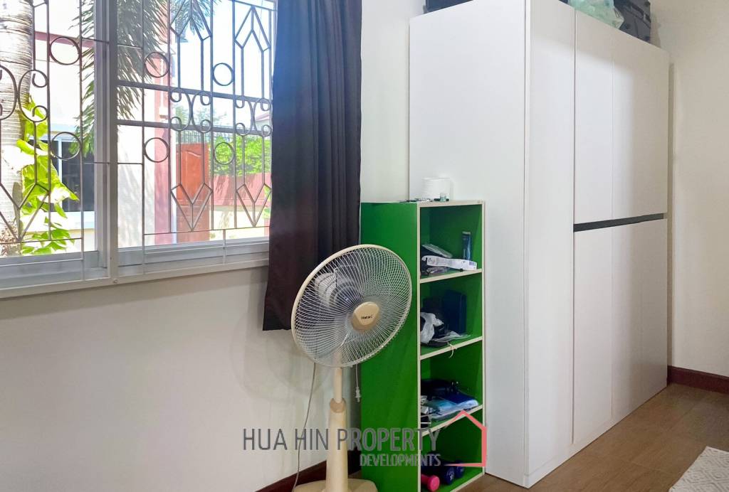 2 Storey : Stand Alone House On A Big Land Plot