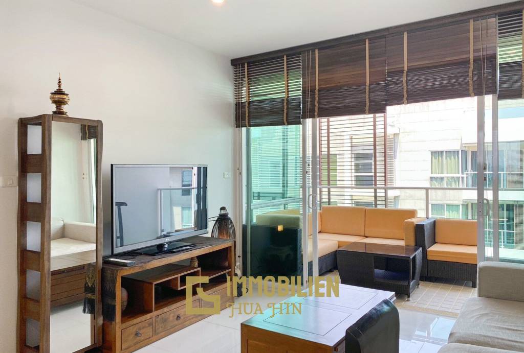 The Breeze Condo: 2 Schlafzimmer-Apartment mit Poolblick