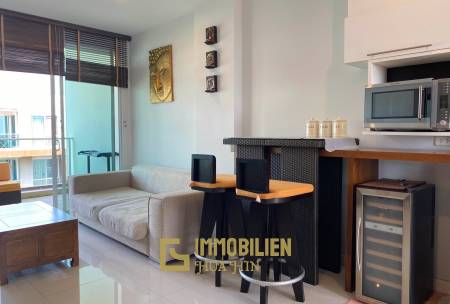 The Breeze Condo: 2 Schlafzimmer-Apartment mit Poolblick