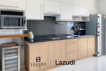 The Breeze Condo: 2 Bedroom With Pool View