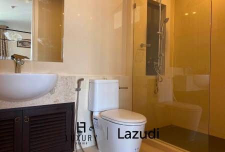 The Breeze Condo: 2 Bedroom With Pool View