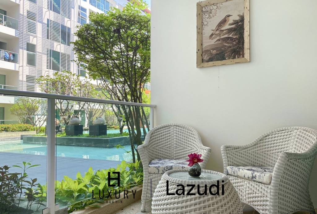 The Breeze Condo: 1 Bedroom With Pool View