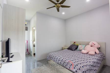 7 Bedroom Pool Villas For Sale