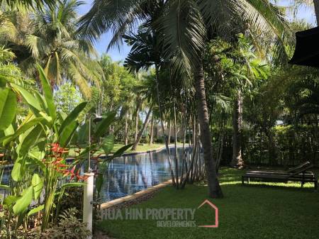 Luxurious 4 Bedroom 2 Storey Villa On Private Residence