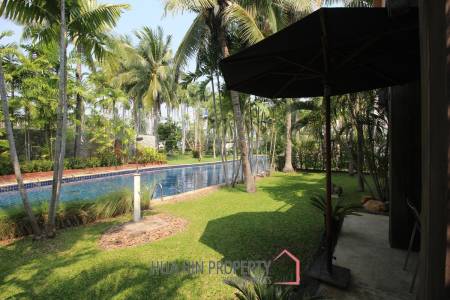 Luxurious 4 Bedroom 2 Storey Villa On Private Residence