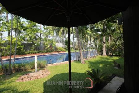 Luxurious 4 Bedroom 2 Storey Villa On Private Residence