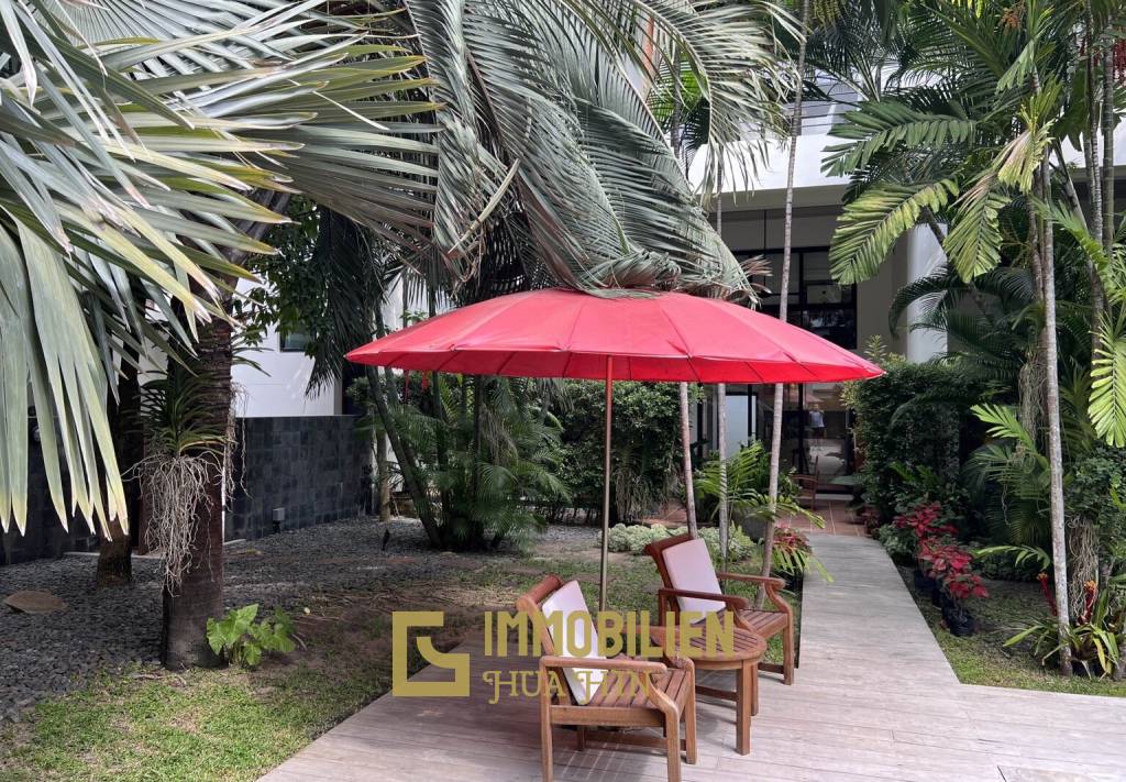 CASADAENG: 3 Bedroom Condo Near the Beach