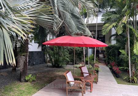 CASADAENG: 3 Bedroom Condo Near the Beach