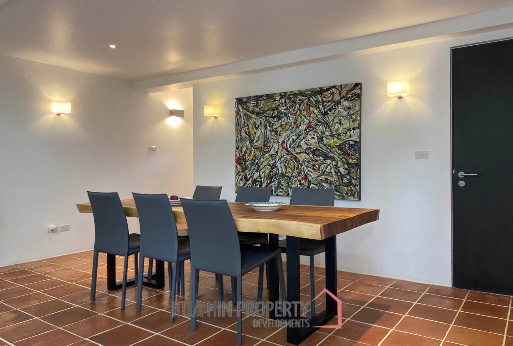 CASADAENG: 3 Bedroom Condo Near the Beach