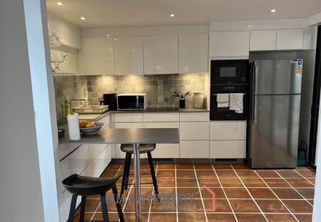 CASADAENG: 3 Bedroom Condo Near the Beach