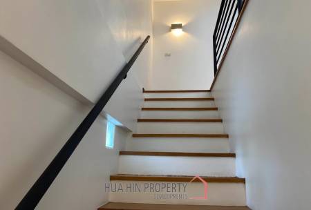 CASADAENG: 3 Bedroom Condo Near the Beach