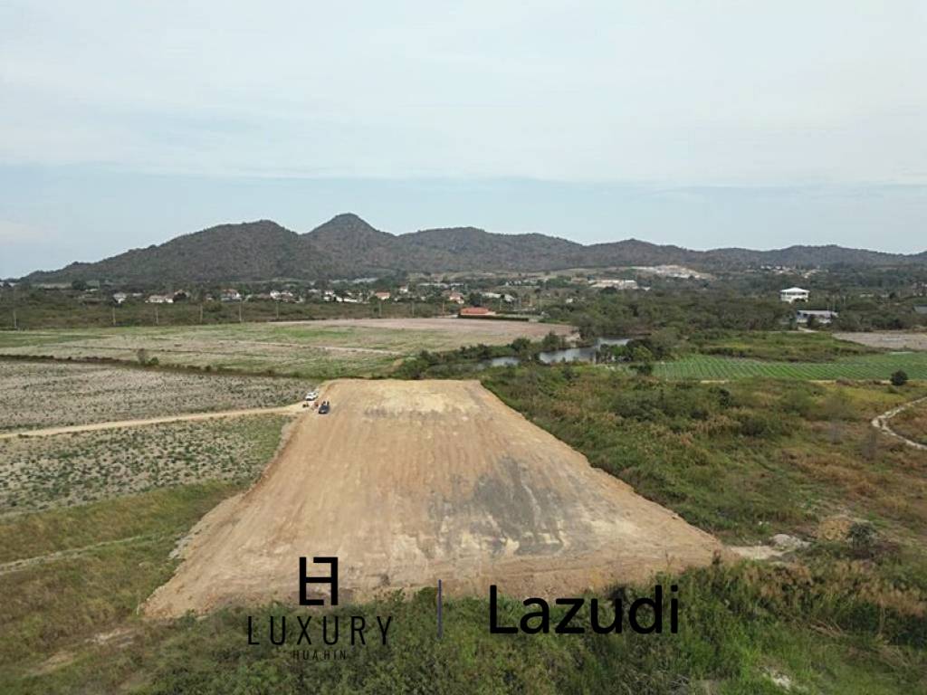 Земельные участки 6,400 кв.м. 