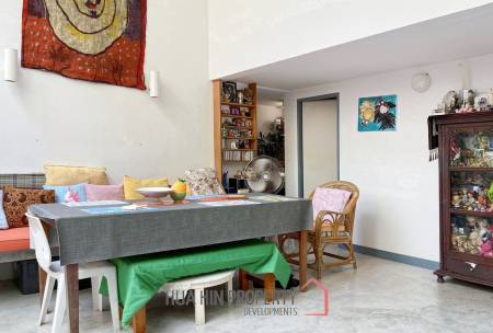 Large 4 Bedroom House With Pool Close To The Beach