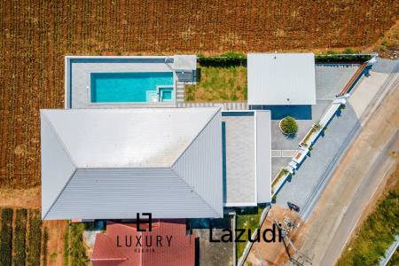 720 Sqm 5 Bed House For Sale