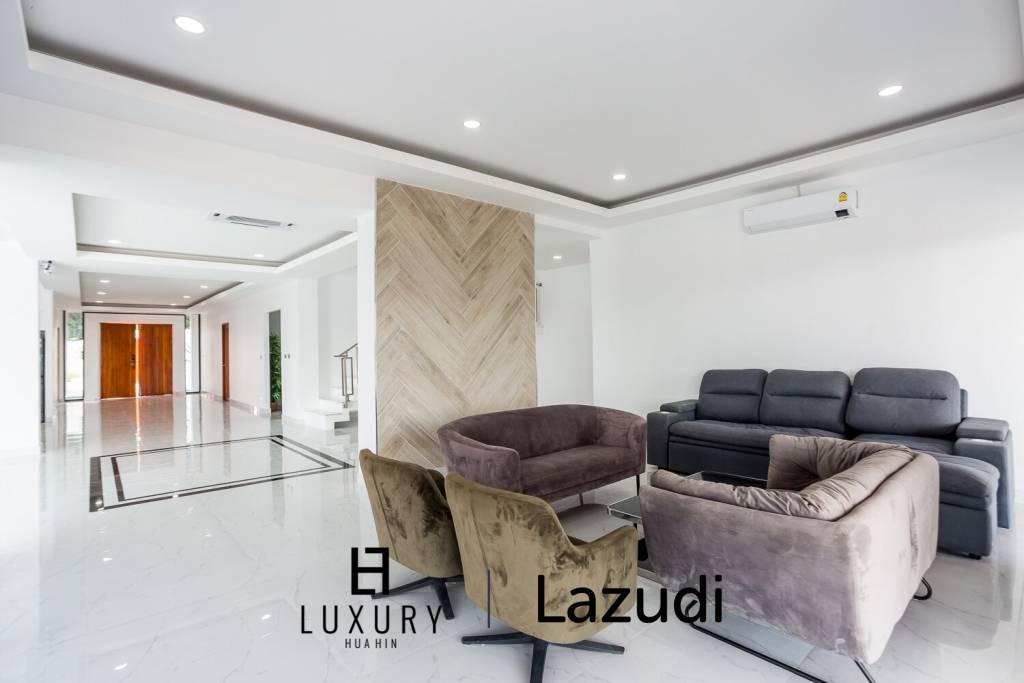 720 Sqm 5 Bed House For Sale