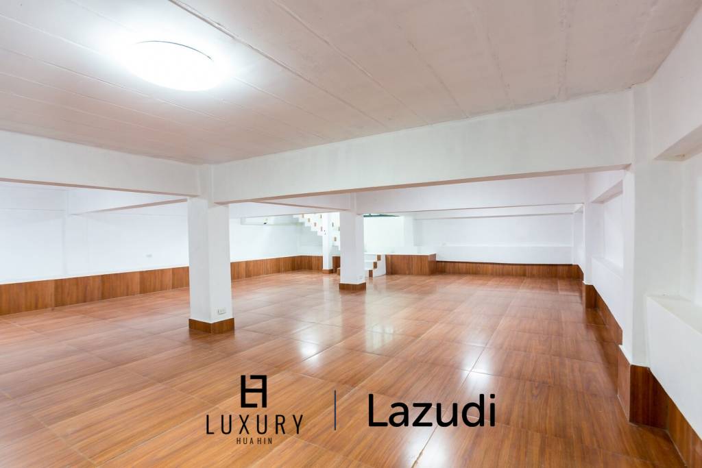 720 Sqm 5 Bed House For Sale