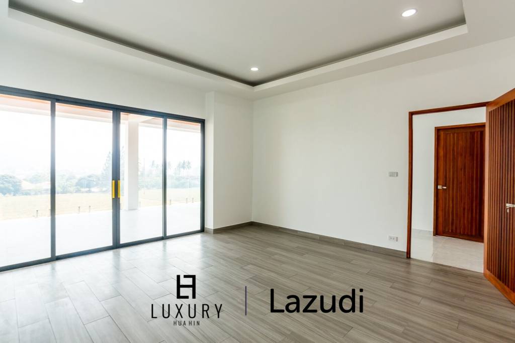 720 Sqm 5 Bed House For Sale