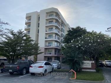 Flame Tree : 1 Bedroom Condo