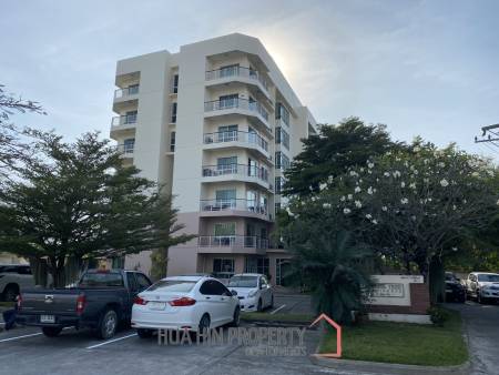 Flame Tree : 1 Bedroom Condo
