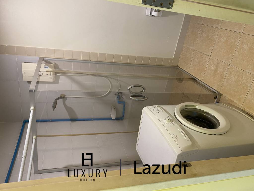 Flame Tree : 1 Bedroom Condo