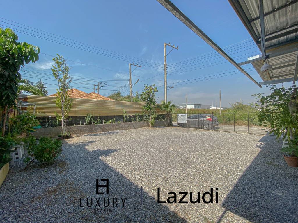 5 Bedroom Thai Style Modern Pool Villa For Sale