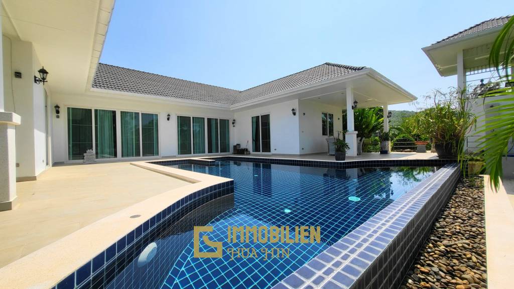 Große moderne 3 Schlafzimmer Pool Villa
