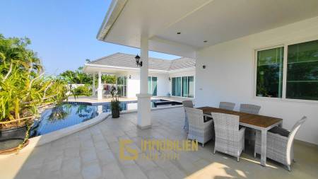Große moderne 3 Schlafzimmer Pool Villa