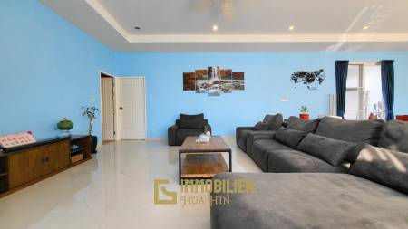 Große moderne 3 Schlafzimmer Pool Villa