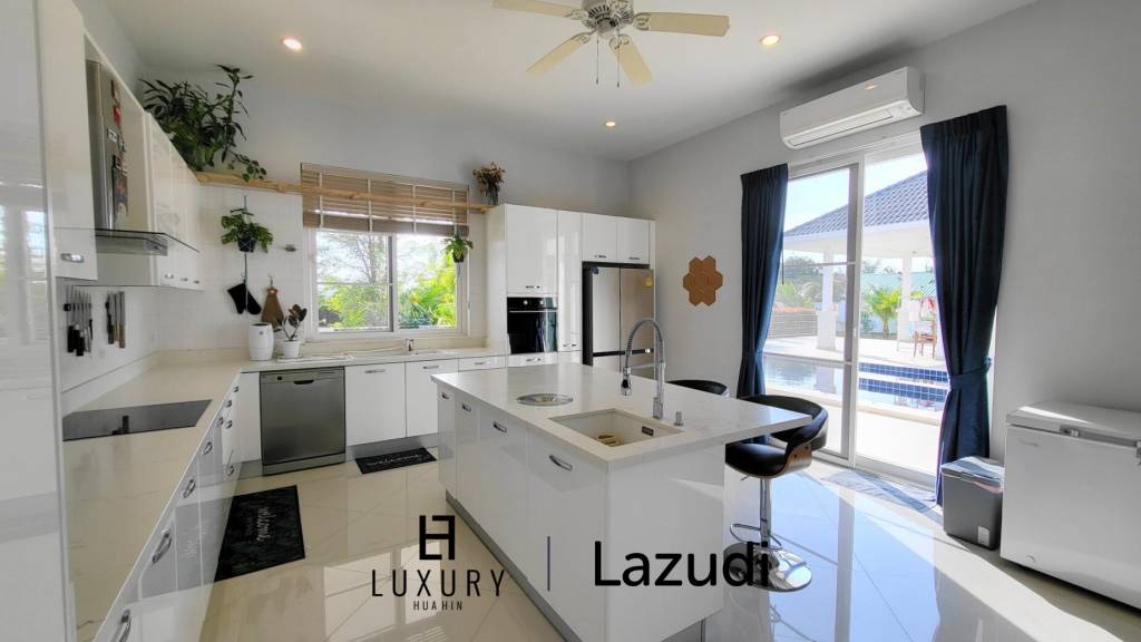 Large 3 Bed Modern Private Pool Villa For Sale