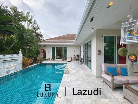 Woodlands: Gepflegte Pool Villa mit 3 Schlafzimmern und 2 Bädern