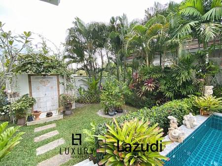 Woodlands: Gepflegte Pool Villa mit 3 Schlafzimmern und 2 Bädern