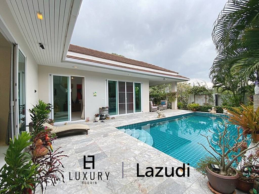 Woodlands: Gepflegte Pool Villa mit 3 Schlafzimmern und 2 Bädern