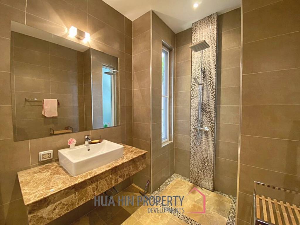 Lovely 3 Bed 2 Bath Pool Villa For Sale at Woodlands