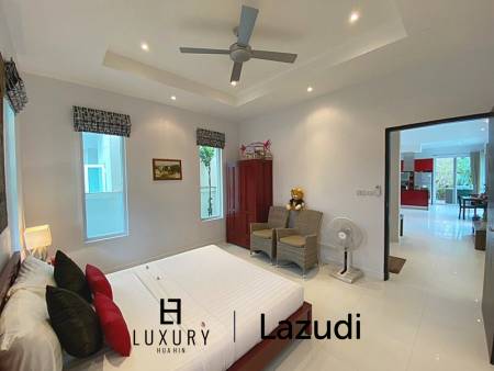 Woodlands: Gepflegte Pool Villa mit 3 Schlafzimmern und 2 Bädern