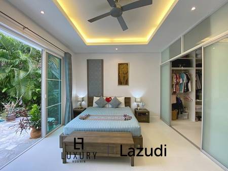 Woodlands: Gepflegte Pool Villa mit 3 Schlafzimmern und 2 Bädern