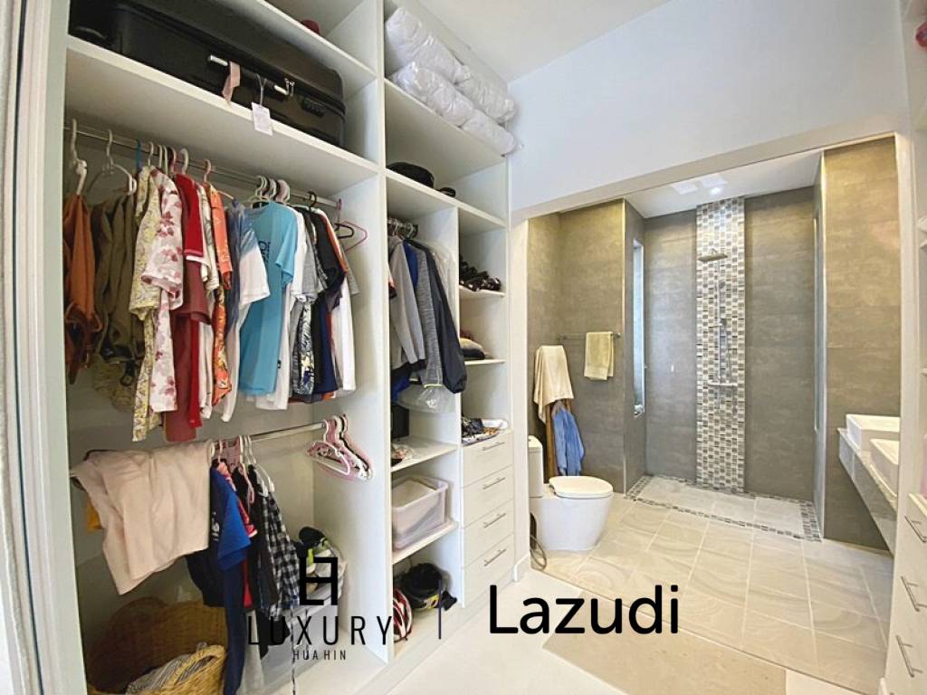 Woodlands: Gepflegte Pool Villa mit 3 Schlafzimmern und 2 Bädern