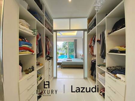 Woodlands: Gepflegte Pool Villa mit 3 Schlafzimmern und 2 Bädern