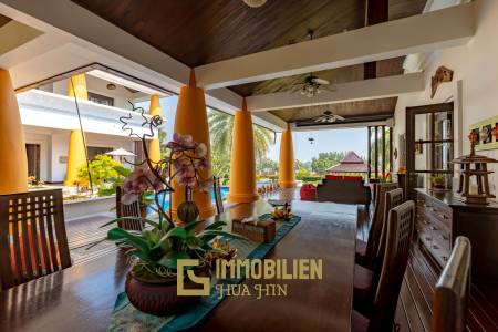 Bali Style Villa On Big Plot In Great Location!