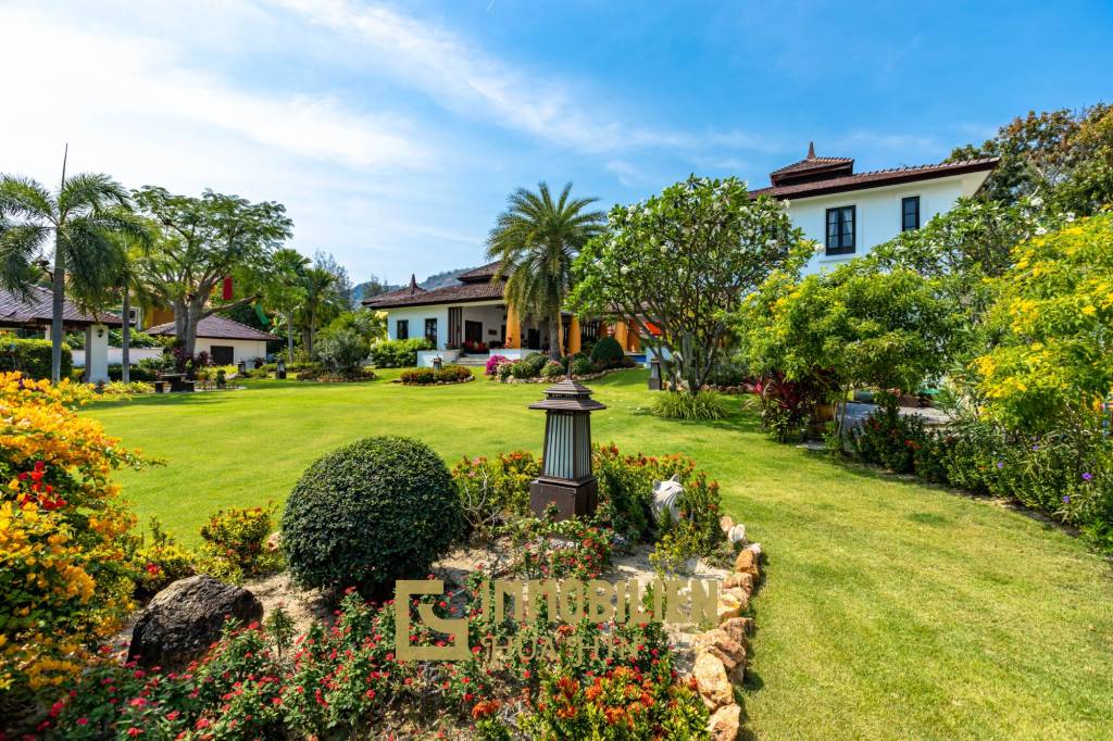Bali Style Villa On Big Plot In Great Location!