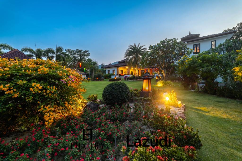 Bali Style Villa auf einem großen Grundstück in toller Lage!