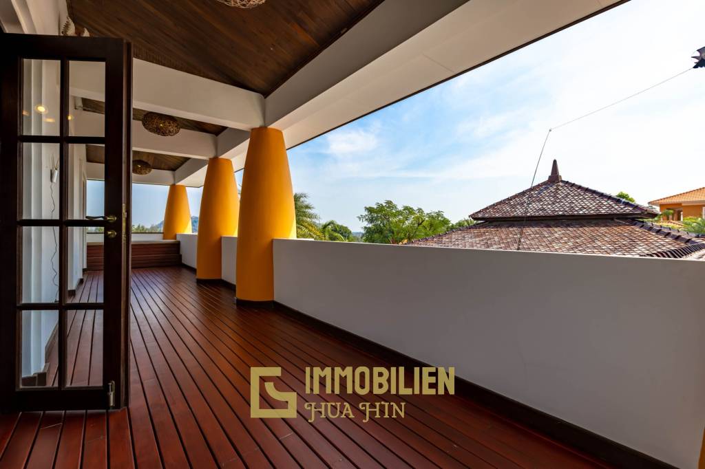 Bali Style Villa On Big Plot In Great Location!