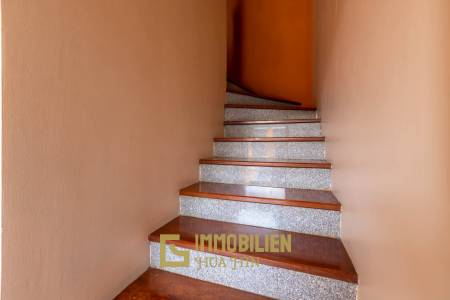 Bali Style Villa On Big Plot In Great Location!
