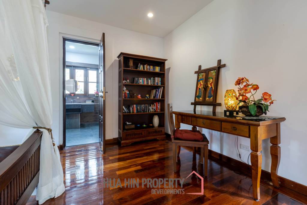 Bali Style Villa On Big Plot In Great Location!