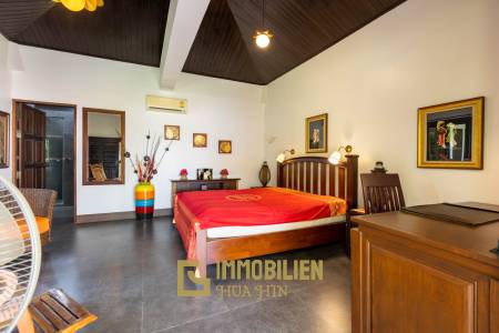 Bali Style Villa On Big Plot In Great Location!