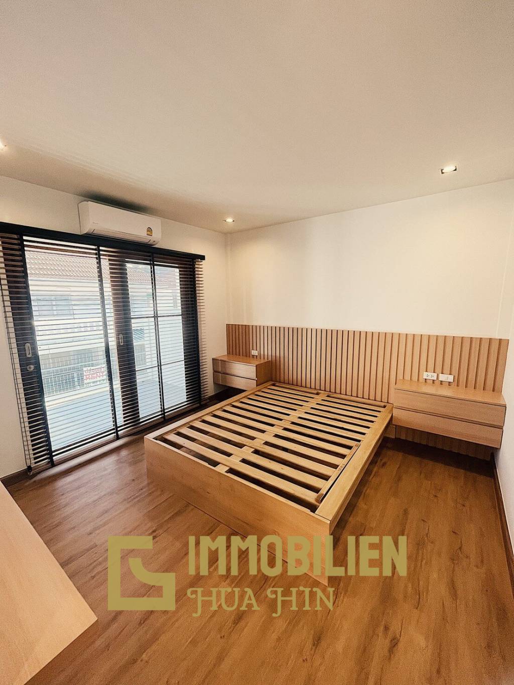 146 m² 2 Chambre 3 Salle de bain Maison de ville Pour Vente