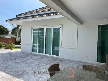 Modern Ready To Move In Pool Villa for sale in Samroiyot 800m from the Beach