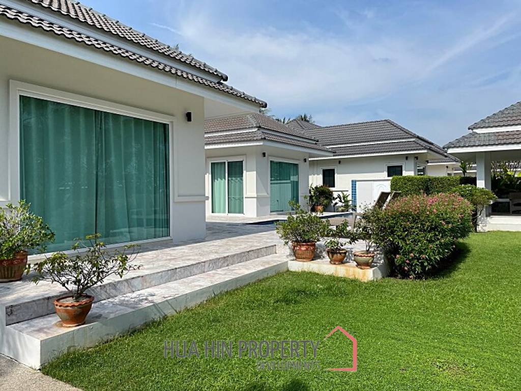 Modern Ready To Move In Pool Villa for sale in Samroiyot 800m from the Beach