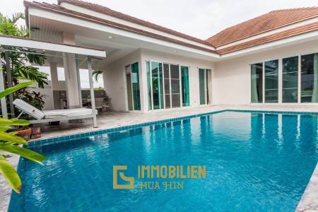 Red Mountain Waterside: Pool Villa mit 3 Schlafzimmern