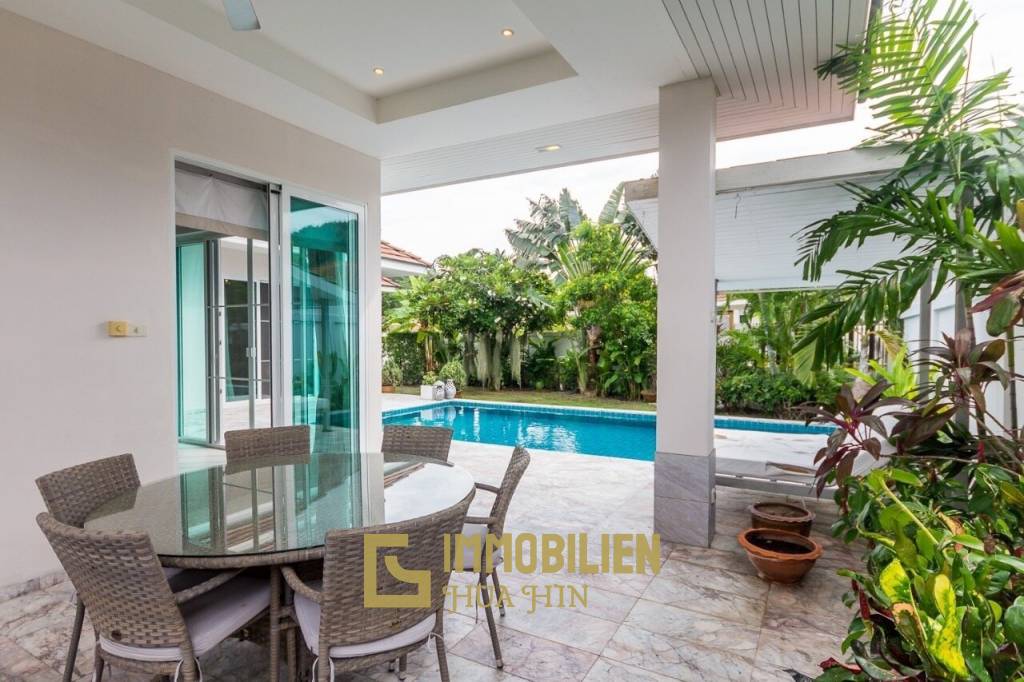 Red Mountain Waterside: Pool Villa mit 3 Schlafzimmern